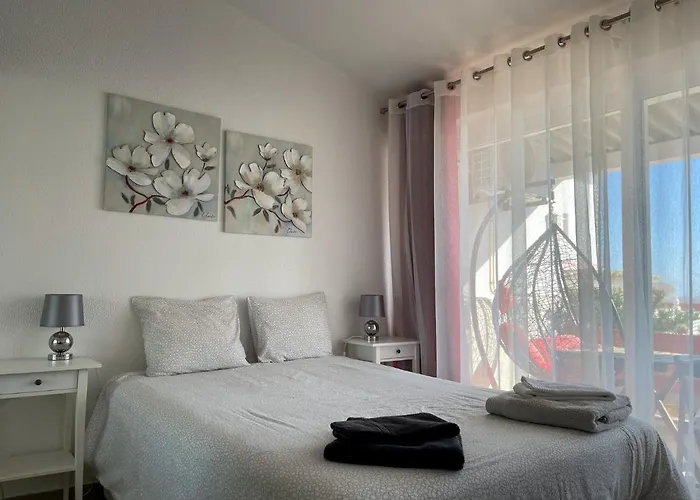 아파트 Casa Luztour Senhora da Luz